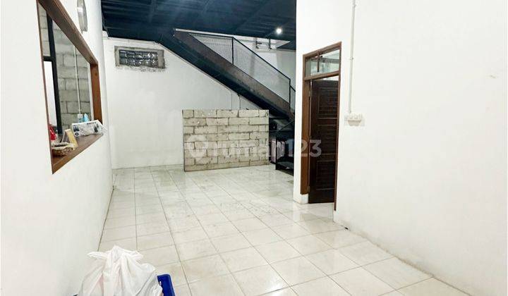 Rumah Semi Industrial Siap Huni di Taman Kopo Indah 1