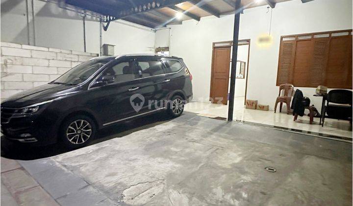 Rumah Semi Industrial Siap Huni di Taman Kopo Indah 2