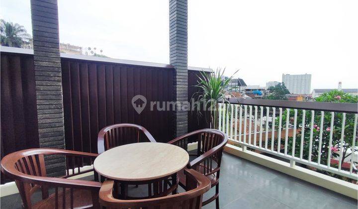 Rumah Mewah Ciumbuleuit + Swimming Pool Full Furnished 2