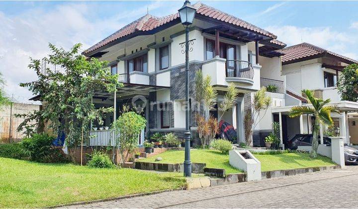 Rumah Hook Tatar Wangsakerta Kota Baru Parahyangan 1