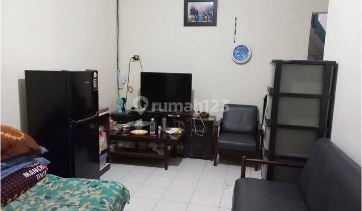 Rumah Cantik 1.5 Lantai Siap Huni Strategis Di Taman Rahayu  1