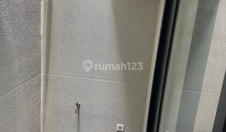 Disewakan rumah 3 lantai full furnish di northwestpark citraland baru gress 3