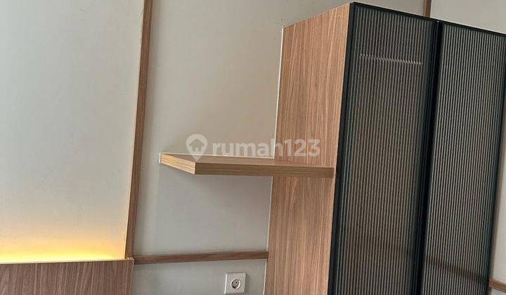 Disewakan rumah 3 lantai full furnish di northwestpark citraland baru gress 6