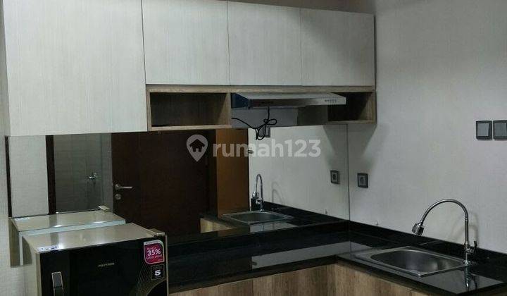 Disewakan apartm Marvel 2 br full furnish siap pakai,lokasi tengah kota 1