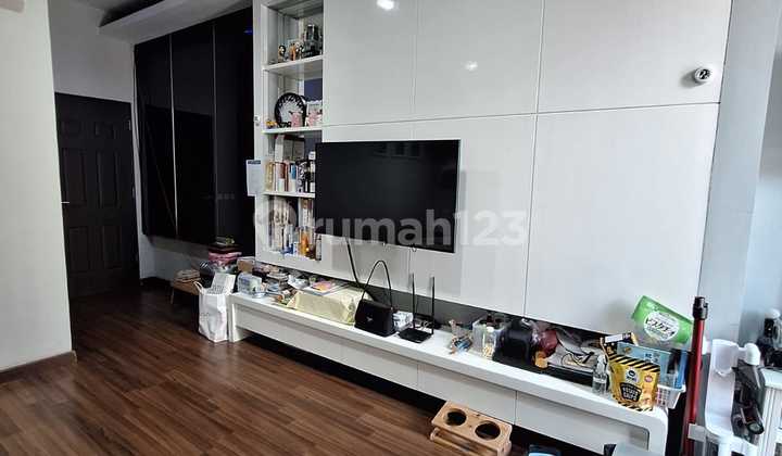 Nice House in Pluit Barat, Size 5x20, Ready to Live In, Semi-Furnished 2