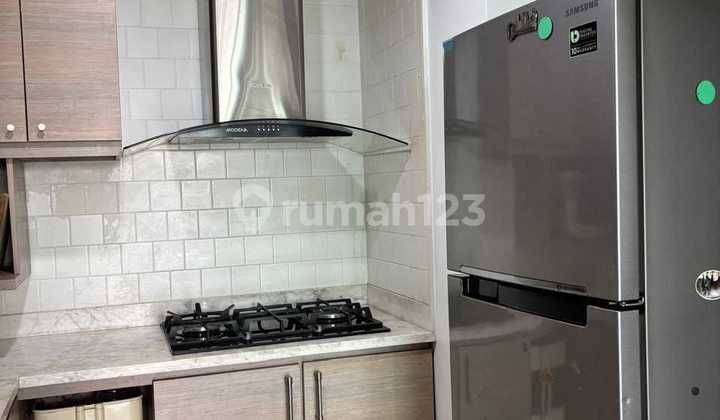 Executive Thamrin Residence Apartment. Move-in Ready. 2 Bedrooms. Fully Furnished 2
