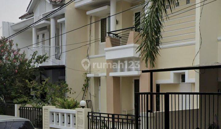 Rumah 2 Lantai Cluster Bedugul Perumahan Daan Mogot Baru, Jakarta Barat 1