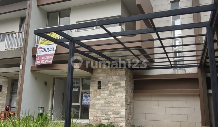 Rumah di Perumahan Royal Tajur Cluster Bradfield, Bogor
