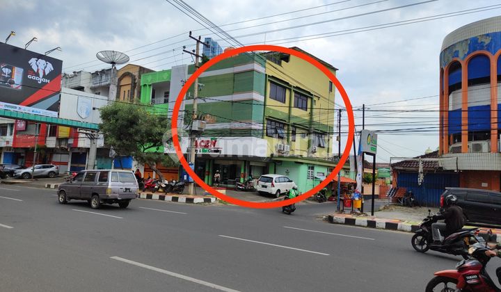 Cheap Sale three Shophouses on Kartini Street Lampung 2