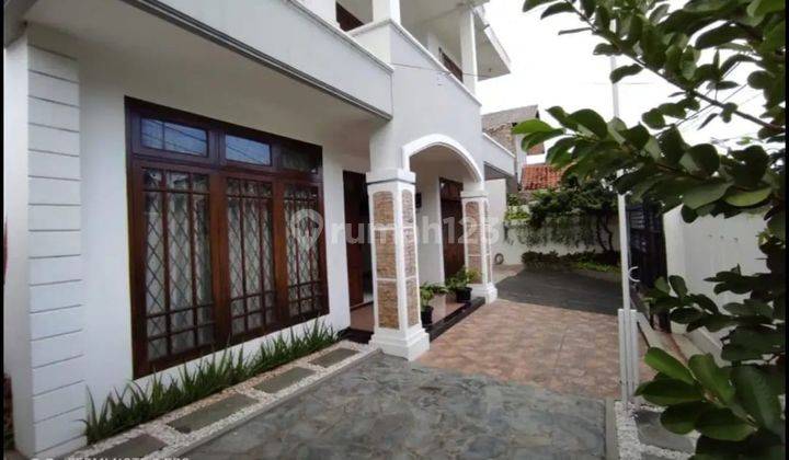 Rumah besar mewah di jual harga terjangkau  2