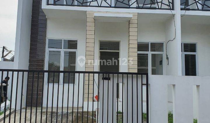 Rumah baru cantik di jual harga terjangkau  1