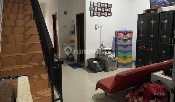 di jual rumah kokoh terawat di Perumahan Green ville 1