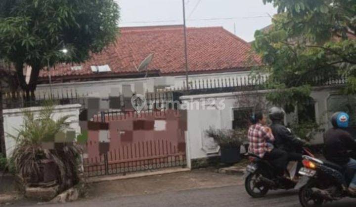 di jual rumah besar di jl.Srengseng.jakarta barat 1