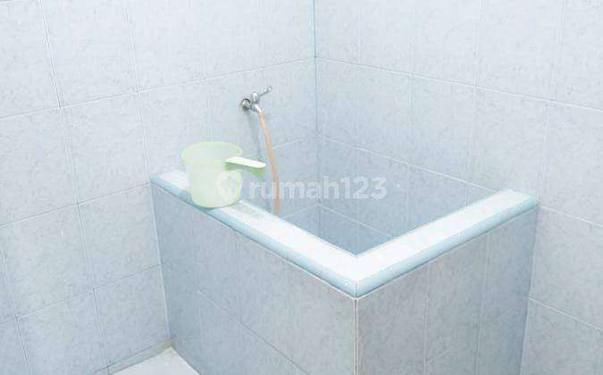 di sewa segera rumah baru di Taman Kedoya baru Residence  14