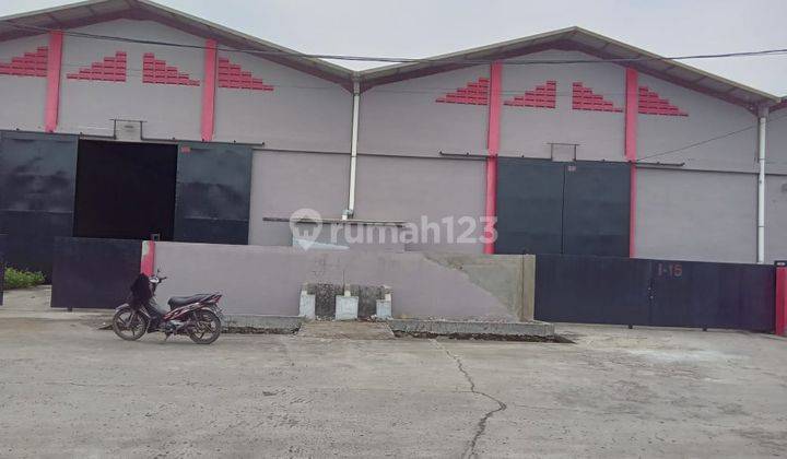 Di sewa kan gudang besar di Jl.Selembaran.Tangerang 1