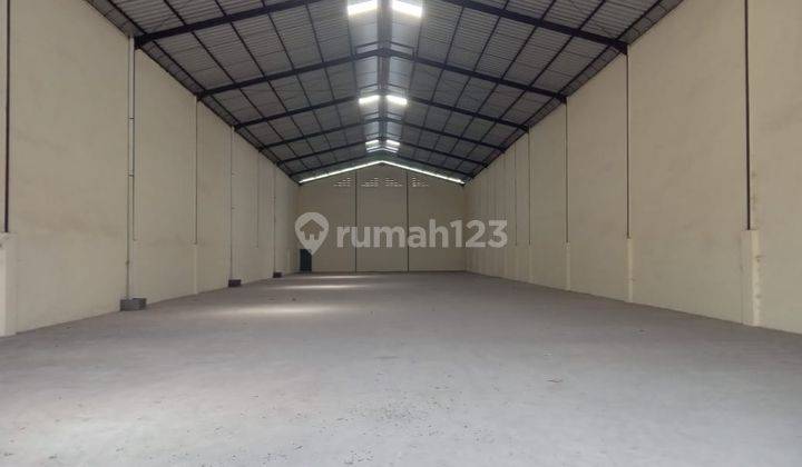 Di sewa kan gudang besar di Jl.Selembaran.Tangerang 3