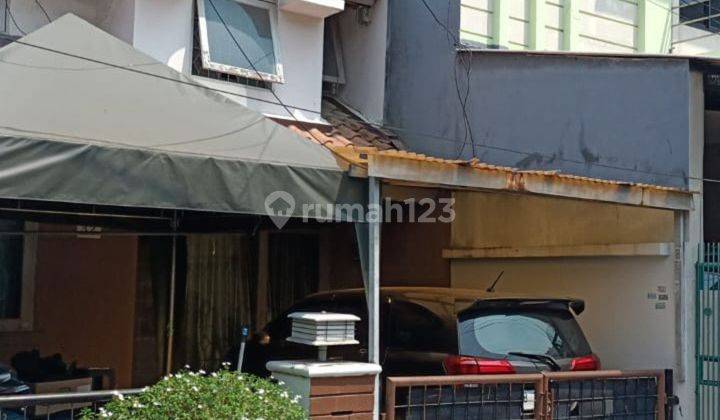 Rumah siap huni di Perumahan Taman Semanan indah.Jakarta barat 2 Lantai SHM Sudah Renovasi 1