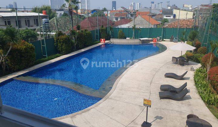 Rumah di Green Lake City.Jakarta Barat Sudah Renovasi Barat Daya SHM 2