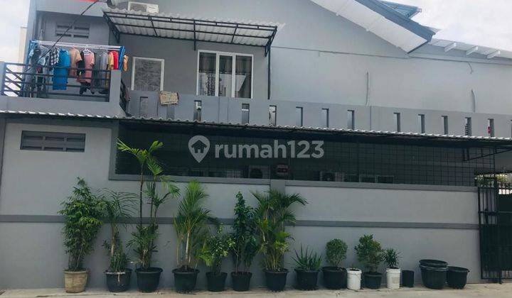 Rumah di Jelambar 2 Lantai Sudah Renovasi SHM'hoek,Selatan & Barat 2