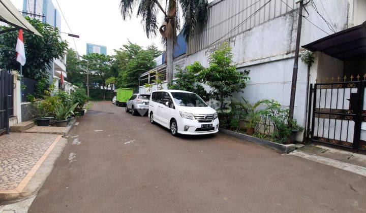 Rumah di komplek Kelapa Hijau di Kelapa Gading.Jakarta utara Sudah Renovasi 2 Lantai SHM 2