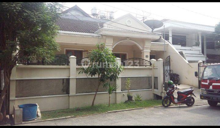 Rumah di Pluit.Jakarta utara Sudah Renovasi SHM 1