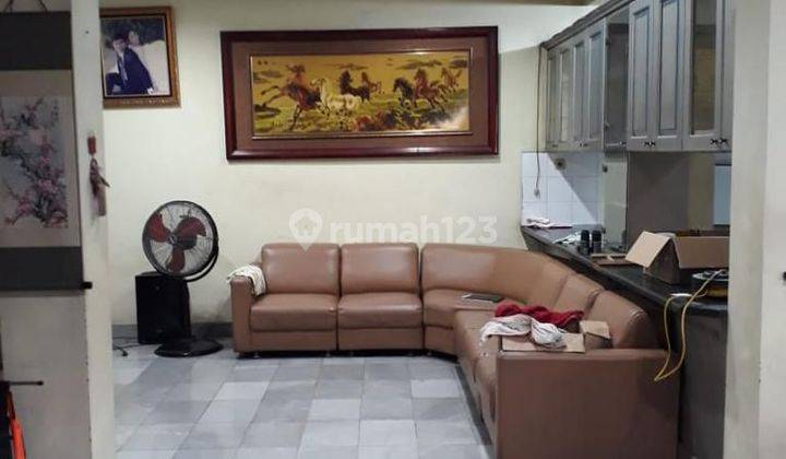 Rumah di Perumahan Citra Garden 2.Jakarta barat Sudah Renovasi 3 Lantai SHM 2