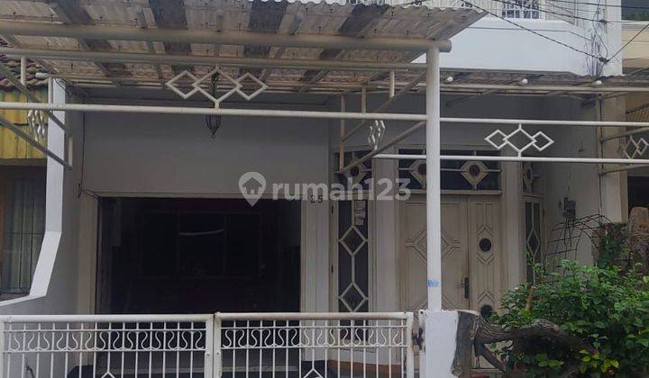 Rumah di Perumahan Kosambi baru. Jakbar Sudah Renovasi 2 Lantai SHM 1