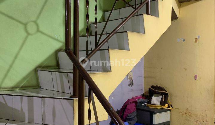 Rumah di Perumahan Taman Palem Lestari. Jakarta Barat, Sudah Renovasi, SHM 2