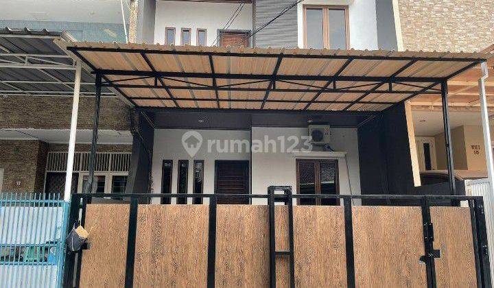 Rumah di Perumahan di Janur kuning Residence, kelapa gading, jakarta utara Sudah Renovasi 2 Lantai, SHM 1