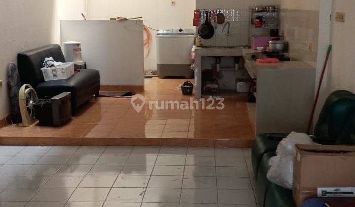 Rumah 2 Lantai Sudah Renovasi, Shm, Luas Tanah:90m2 2