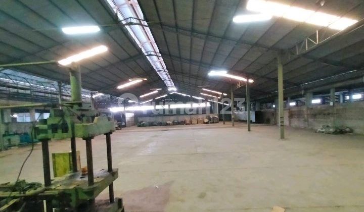 Factory for Rent in Tangerang, Banten.