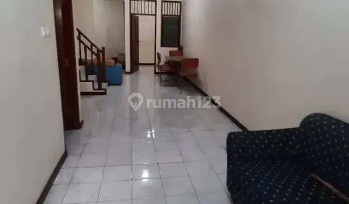 Disewakan Rumah 2 Lantai Taman Malaka Duren Sawit Jakarta Timur 3