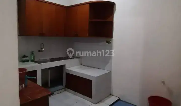 Disewakan Rumah 2 Lantai Taman Malaka Duren Sawit Jakarta Timur 6