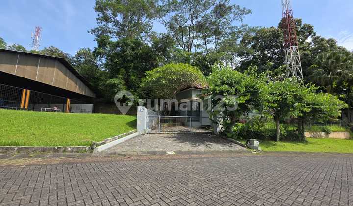 Villa Puncak Tidar Malang can be used for Culinary Business and so on.