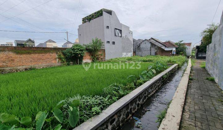 Teluk Grajakan Area Blimbing Kota Malang 1