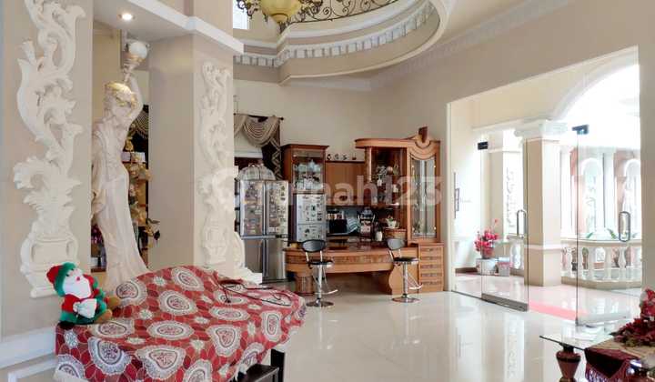 Luxury Araya Malang House Fully Furnished 2