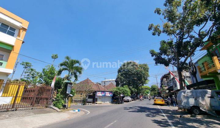 Dua Bangunan Ruko Lokasi Nusakambang Malang 2