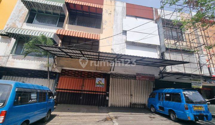 Ruko 3 Lantai Jalan Gatot Subroto Malang Lokasi Strategis 1