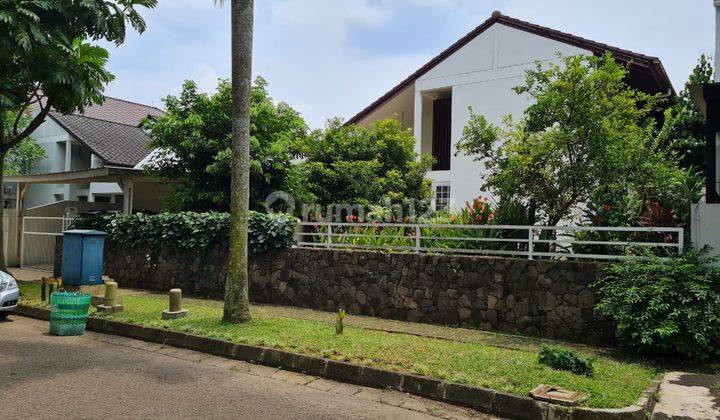 WTS / Dijual Rumah Asri dengan Desain Cantik di Giri Loka 1, BSD City  1