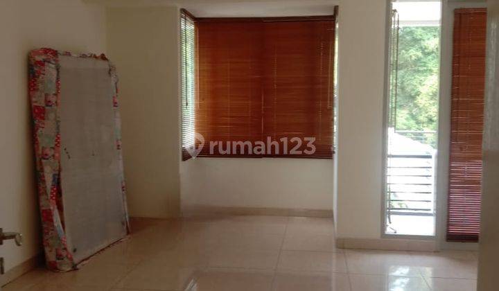 Wts Dijual Rumah 2 Lantai di De Latinos, Bsd City  2