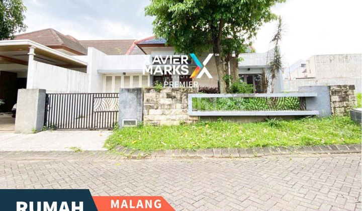 Dijual Rumah Modern di Boulevard Perumahan Graha Kencana, Malang Dijual Rumah Modern di Boulevard Perumahan Graha Kencana, Malang