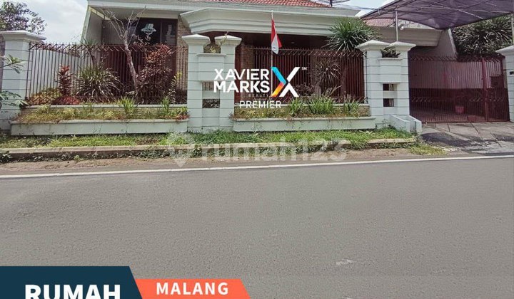 Dijual Rumah Luas, Siap Huni Lokasi Borobudur, Blimbing - Malang