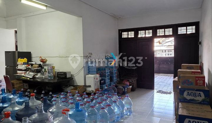 For Sale Cheap Large 6-Bedroom House in Tidar Bawah, Near Lai2 Tidar Mlg 2