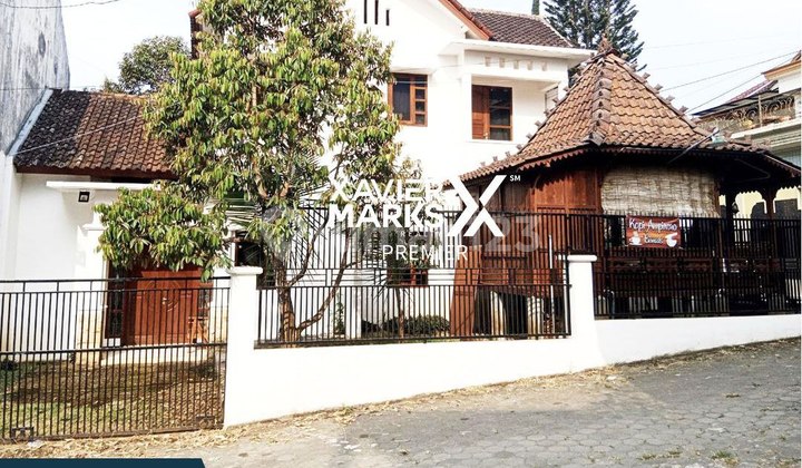 For Sale Fast Villa + Active Homestay In Batu City