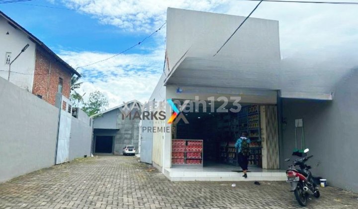 For Sale Large Land + Shop House + Warehouse 600m2 In Kepanjen, Malang For Sale Large Land + Shop House + Warehouse 600m2 In Kepanjen, Malang