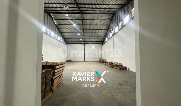 For Sale: Ready-to-Use Spacious Warehouse on Kendalpayak Main Road, Malang For Sale: Ready-to-Use Spacious Warehouse on Kendalpayak Main Road, Malang