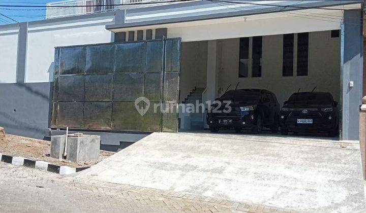 Dijual Murah Rumah Baru 2 Lantai Posisi Hook Di Dieng, Malang 2