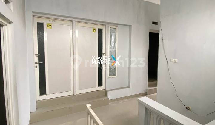 For Rent 12-Bedroom House on Ikan-Ikan Street, Blimbing, Malang City