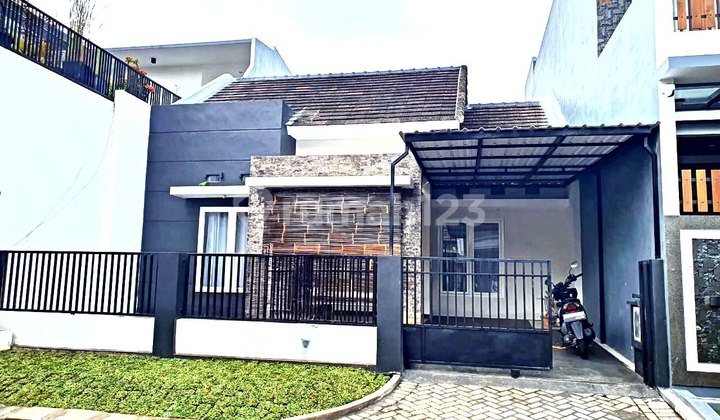 For Quick Sale: 1-Story Move-In Ready House in Permata Jingga, Suhat, Malang 2