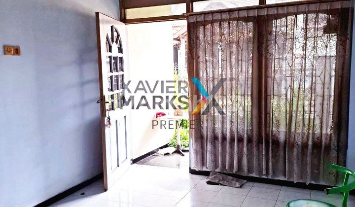For Sale Semi-Furnished House Ready to Occupy on Jln Logam2, Sulfat Malang